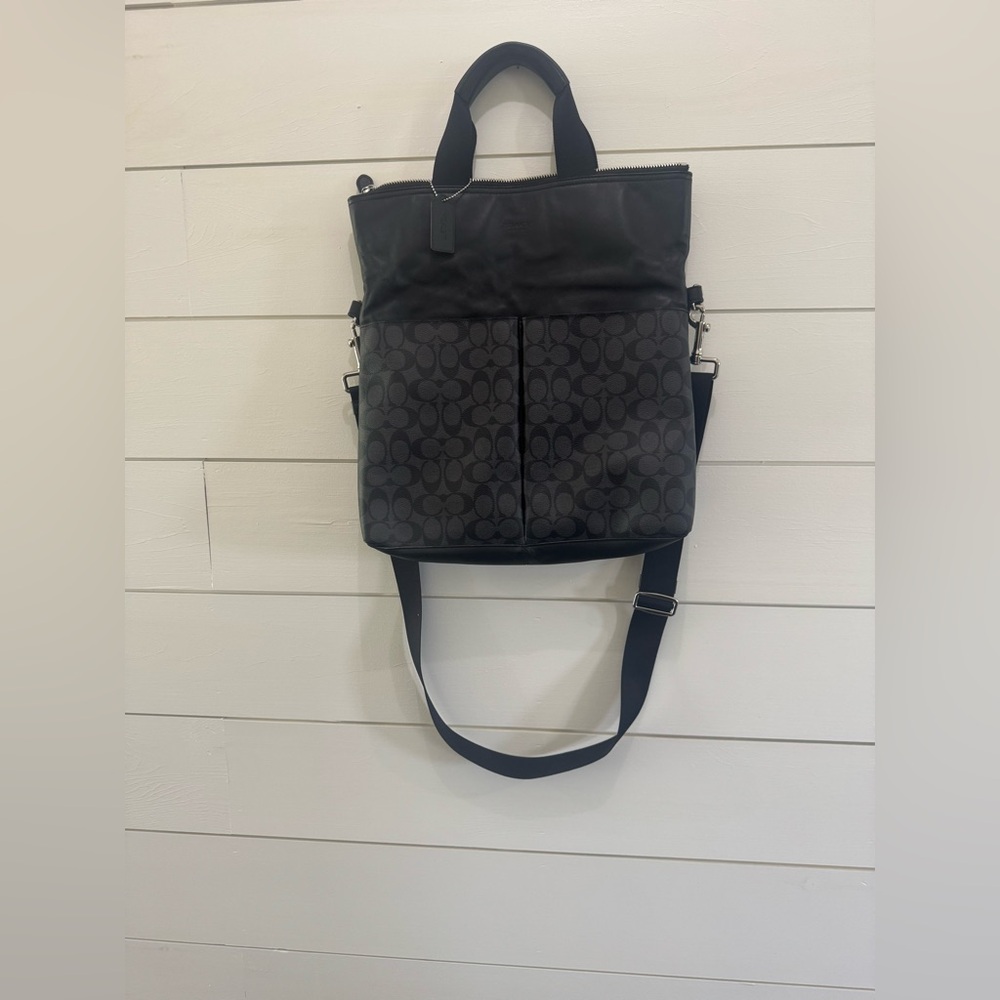 Black Patterned Men's Bag